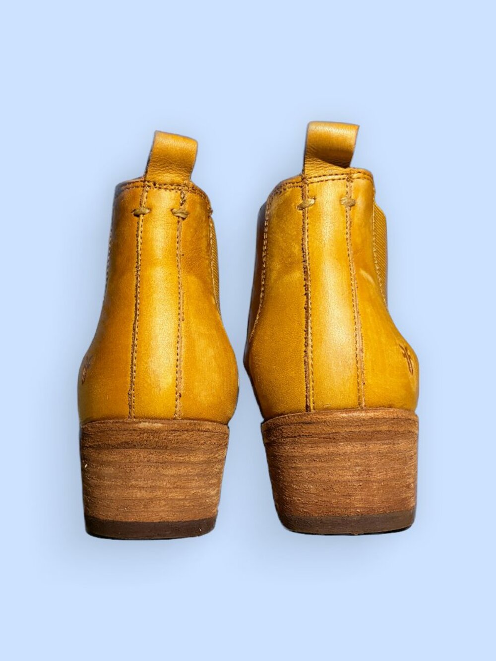 FRYE Carson Chelsea Marigold Ankle Bootie Size 9.5 M Womens - Picture 6 of 9